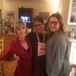 Meet your Posher, Dee